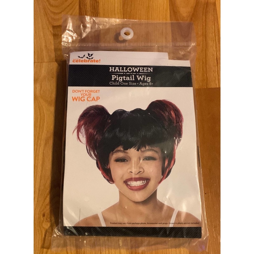 Pigtail Wig‎